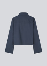 Simple jacket in navy with wide sleeves in a cotton mix. NalaniMD jacket has a loose fit, zipper closure and two front pockets. 