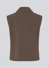Loose vest with a collar in our classic gale material. Galemd vest is sleeveless and has a front button closure.