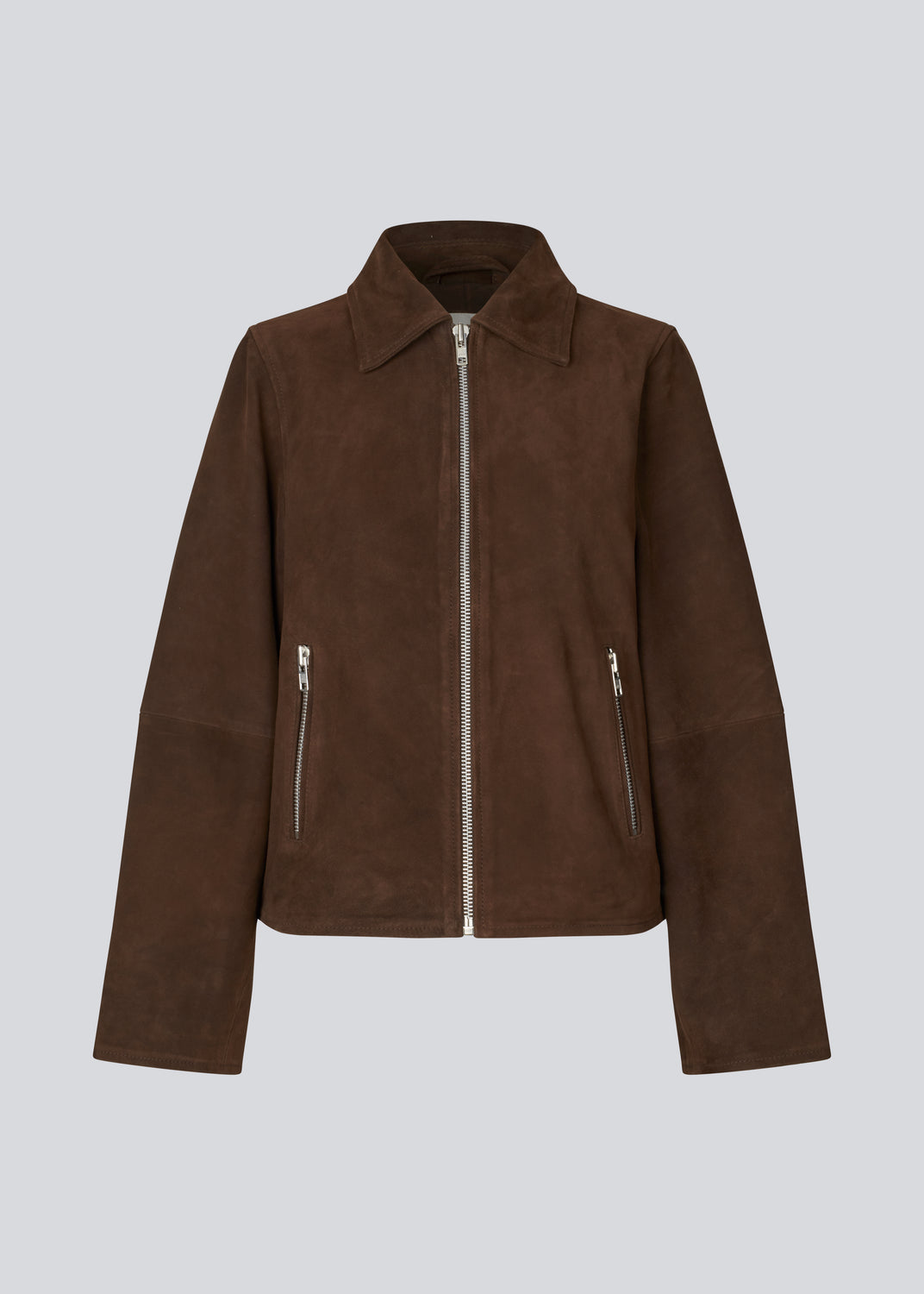 Brown Leather jacket with a loose fit in 100% Suede leather. NimaMD suede jacket has a zipper closure, shirt collar and two front pockets.