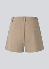 Tailored shorts. The AlayaMD Shorts feature classic details such as belt loops and a button-and-zip fly closure. A stylish and modern choice that combines classic design with summer-ready comfort.