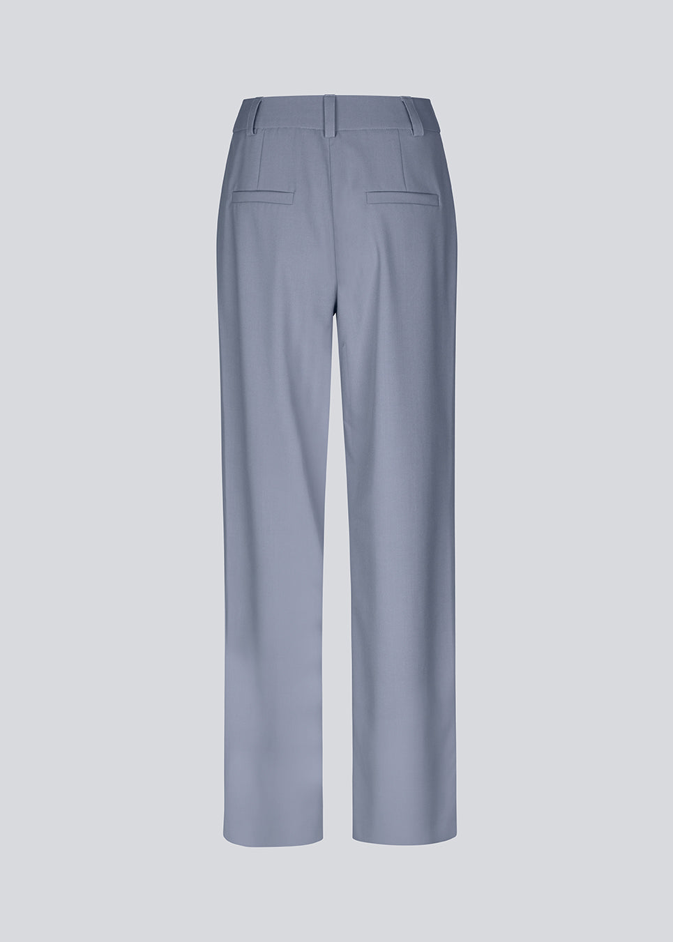 Pants in a relaxed fit. AnkerMD wide pants have a regular waist with pleats in front and wide, long legs. Decorative back pockets and side pockets.