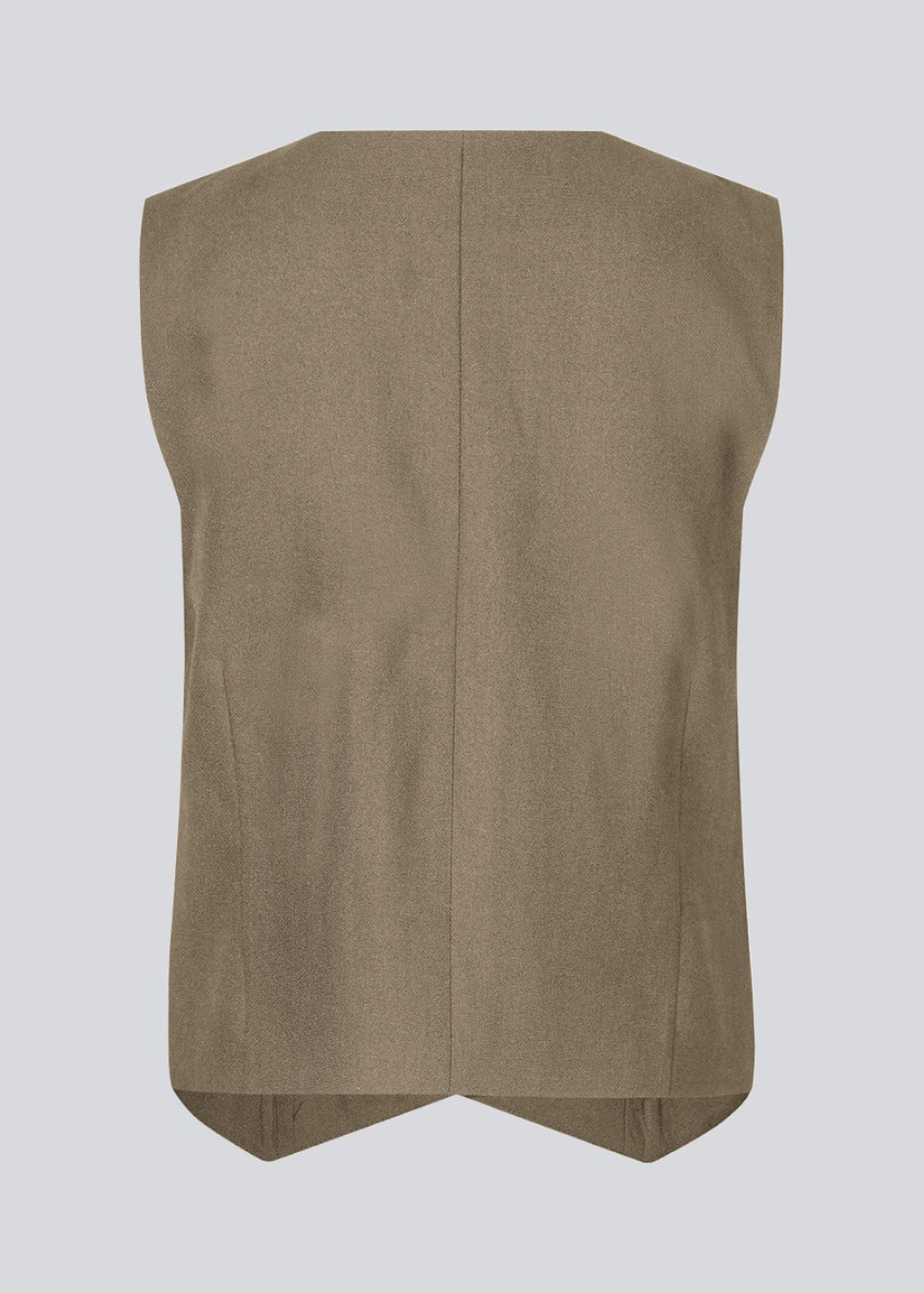 Tailored vest in light brown in woven quality with a v-neckline, buttons in front and fake paspel pockets. GaleMD 2 vest is fully lined. 