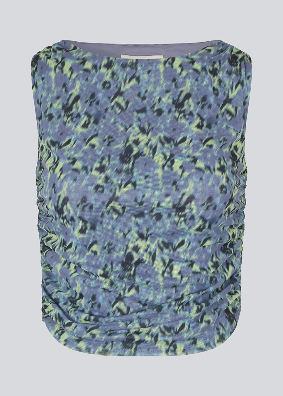 Short, slim-fit top in a recycled quality with print. HamiltonMD print top has a high boat neck, is sleeveless, and has elastic ruching at sides and at the shoulder seam. The model is 175 cm and wears a size S/36.