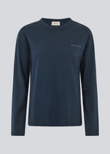 Long-sleeved t-shirt in cotton jersey. HellenMD LS t-shirt has a casual fit with wide sleeves and a round neck.