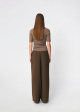 Fitted cardigan in soft knit. HirokiMD short cardigan has a round neck and a button closure in front.
