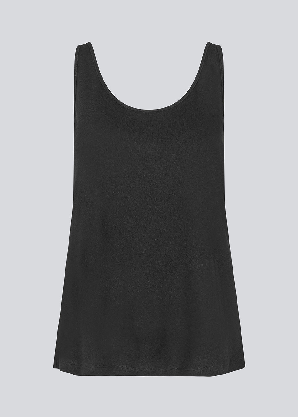 Classic black top in linen blend in a relaxed fit. HoltMD top has a round neck and a deep back cut.