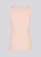 Sleeveless top in light pink in ribbed cotton jersey. Igormd tank top has a tight fit and a round neckline. fit with long sleeves. 