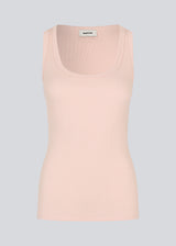 Sleeveless top in light pink in ribbed cotton jersey. Igormd tank top has a tight fit and a round neckline. fit with long sleeves. 