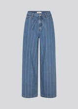 Jeans with wide legs in cotton denim. IsoldeMD jacquard pants have a high waist, front and back pocketsand a tie band at the waist. The jeans have stripes. 