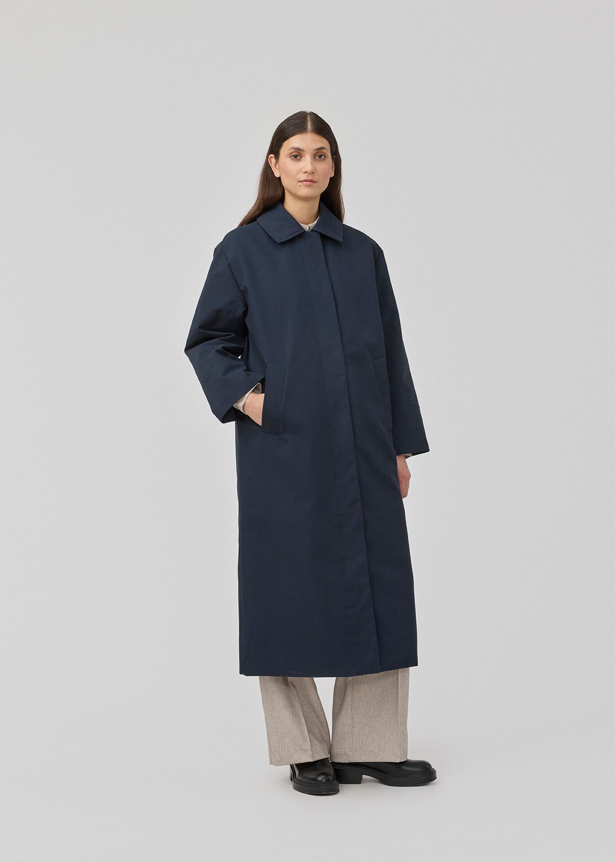 ジャケット・アウター 22AW sulvam HOODED OVER COAT NAVY ジャケット・アウター 22AW sulvam HOODED OVER COAT NAVY Active