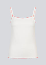 Fitted top in cotton. MaisyMD top has thin straps and scalloped edges in a contrast color.