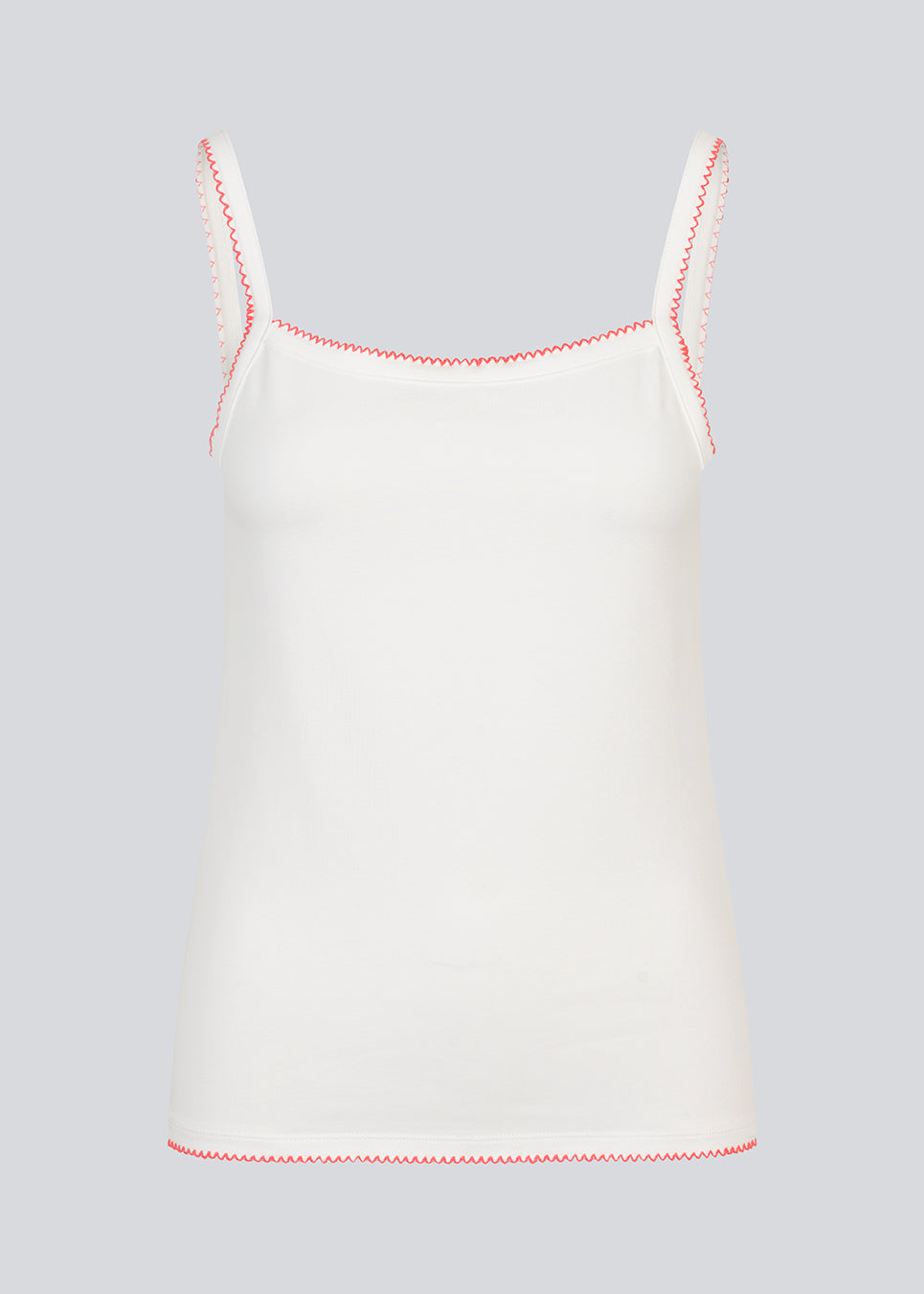 Fitted top in cotton. MaisyMD top has thin straps and scalloped edges in a contrast color.
