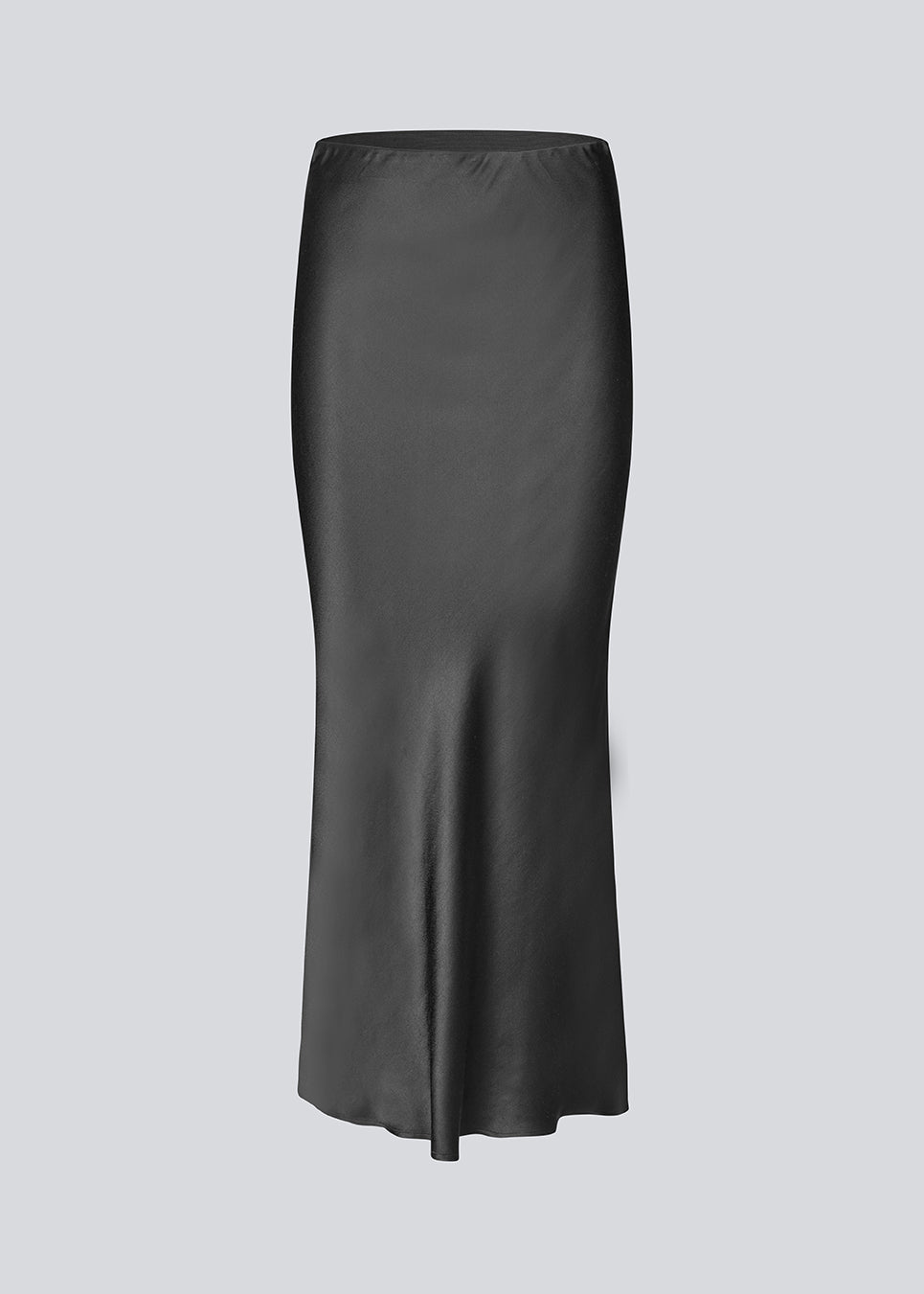 Maxi skirt in satin. MalkiMD skirt has an a-facon and an elastic in the waist.