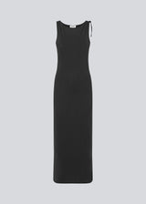 Long fitted dress in black in an elastic material. MaverickMD long dress is sleeveless and has a bowdetail on the shoulder.