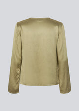 Longsleeved top in satin. MilanoMD LS top has a v-neck and a loose fit.
