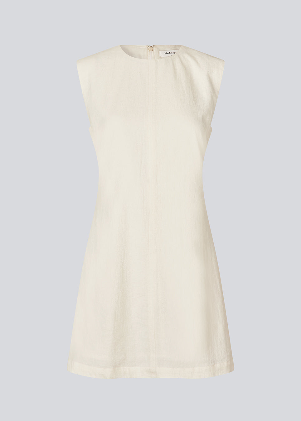 Sleeveless white denim dress in cotton. NadirMD dress is fitted, has a round neck and a zipper in the back.