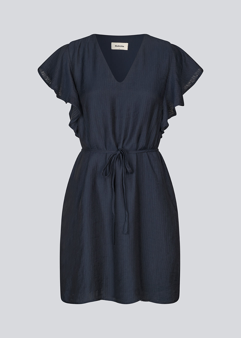Short-sleeved dress with a tieband at the waist. NixonMD dress has a v-neck and a loose fit.