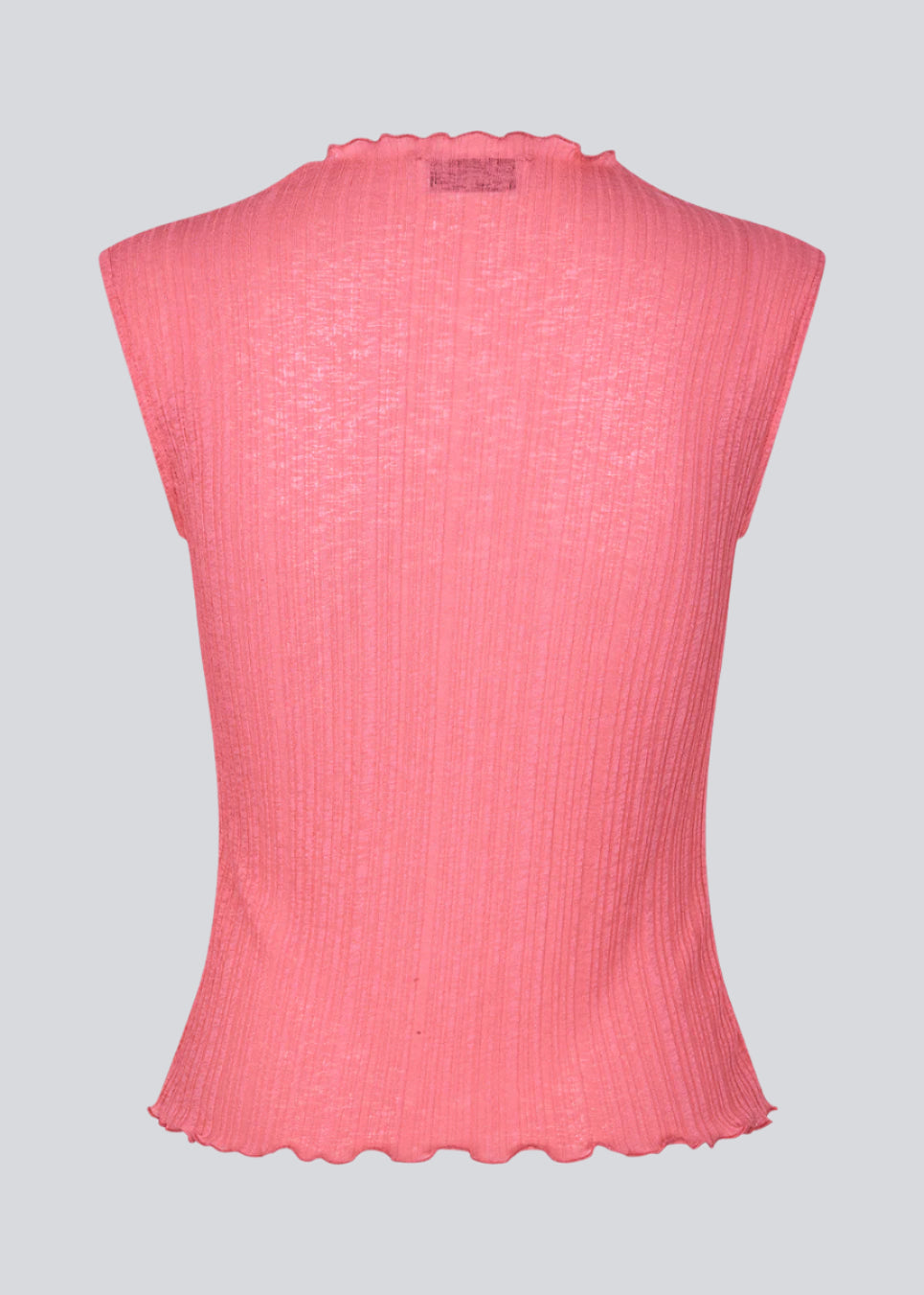 Sleeveless top in a structured material with a high neck.