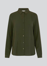Classic shirt in dark green in a loose and relaxed silhouette. Ossa shirt has a small collar, slim cuff and buttons in a matching colour for a sleek design.