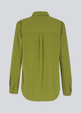 Our classic OssaMD shirt in green has a loose and relaxed silhouette. Ossa shirt has a small collar, slim cuff and buttons in a matching colour for a sleek design. 