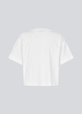 Fitted white t-shirt with short sleeves. Patayamd t-shirt has a round neck. The model is 175 cm and wears a size S/36.
Material:
100% Organic Cotton