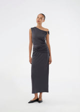 Elegant top in recycled polyester. The Richardmd top is fitted and features a striking gold buckle detail on the left shoulder – stylish and ideal for festive occasions.