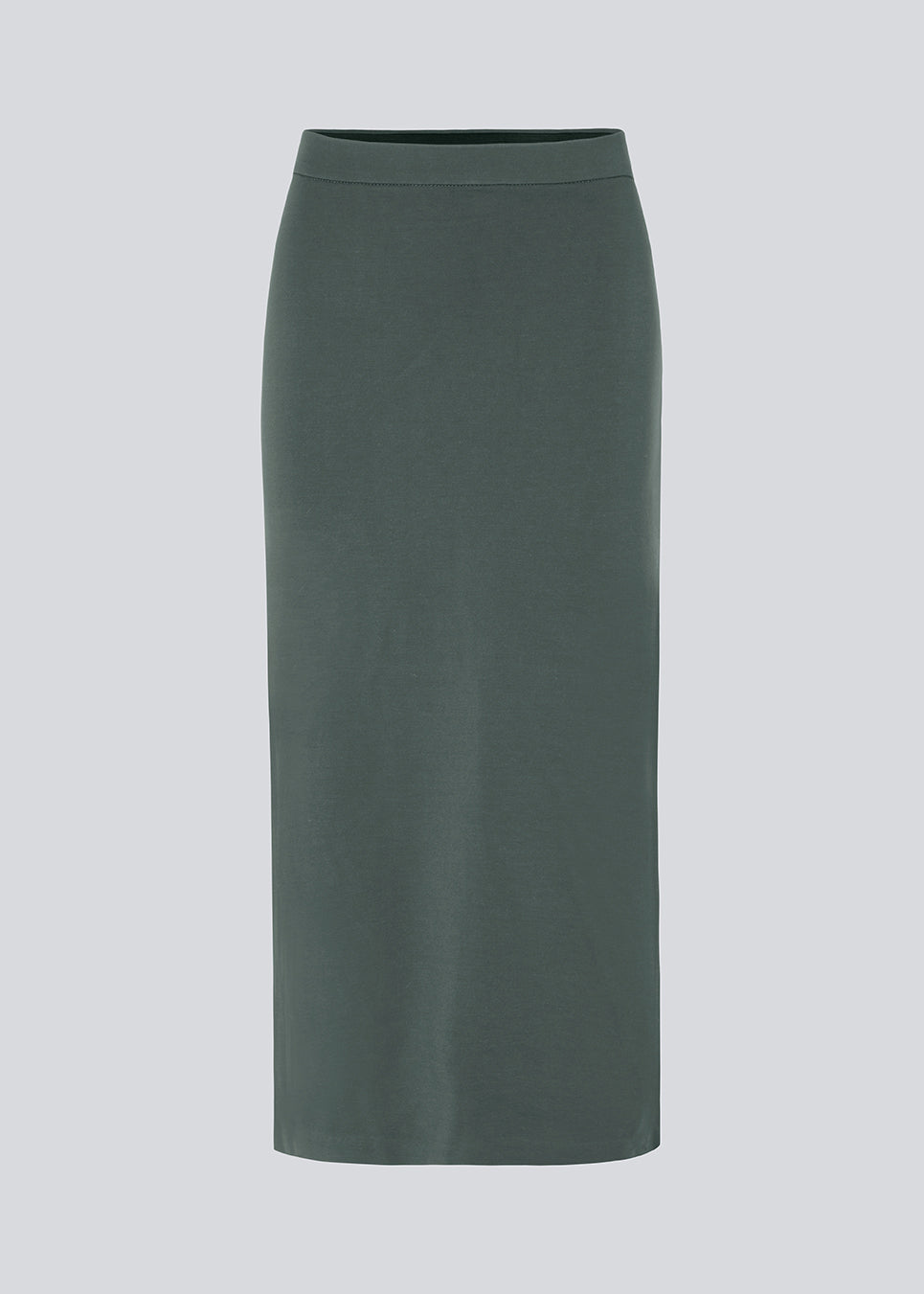 Long pencil skirt in jersey with a figure-hugging fit. TannyMD long skirt has a high waist with covered elastication and a slit at center back. The model is 175 cm and wears a size S/36.