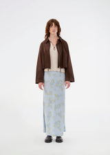 Short brown jacket in a suede look. The UsherMD Jacket features wide sleeves, a zip closure, a collar, and side pockets. The adjustable drawstring hem provides a flexible fit and a cool, feminine look. The model is 175 cm and wears a size S/36.
Material:
5% Elastane
95% Polyester
Lining:
35% Polyester
65% Rayon