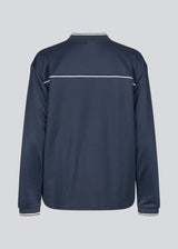 Tracksuit top in navy made from 100% recycled polyester. Utopiamd LS t-shirt has long sleeves, a v-neck with contrast details and a front logo.
Style the shirt with matching pants in the same color: Utopiamd Pants
Material:
50% Cotton
50% Polyester
