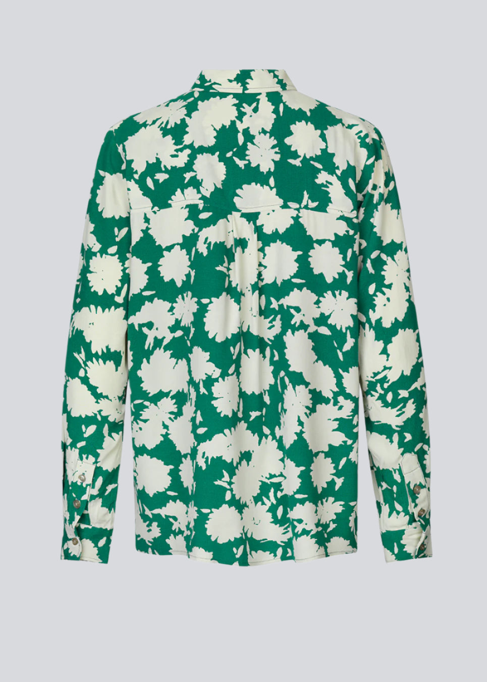 Casual shirt in woven EcoVero viscose quality with floral print. AllisonMD print shirt has a collar and button closure at front. Complete the look with the matching pants.
