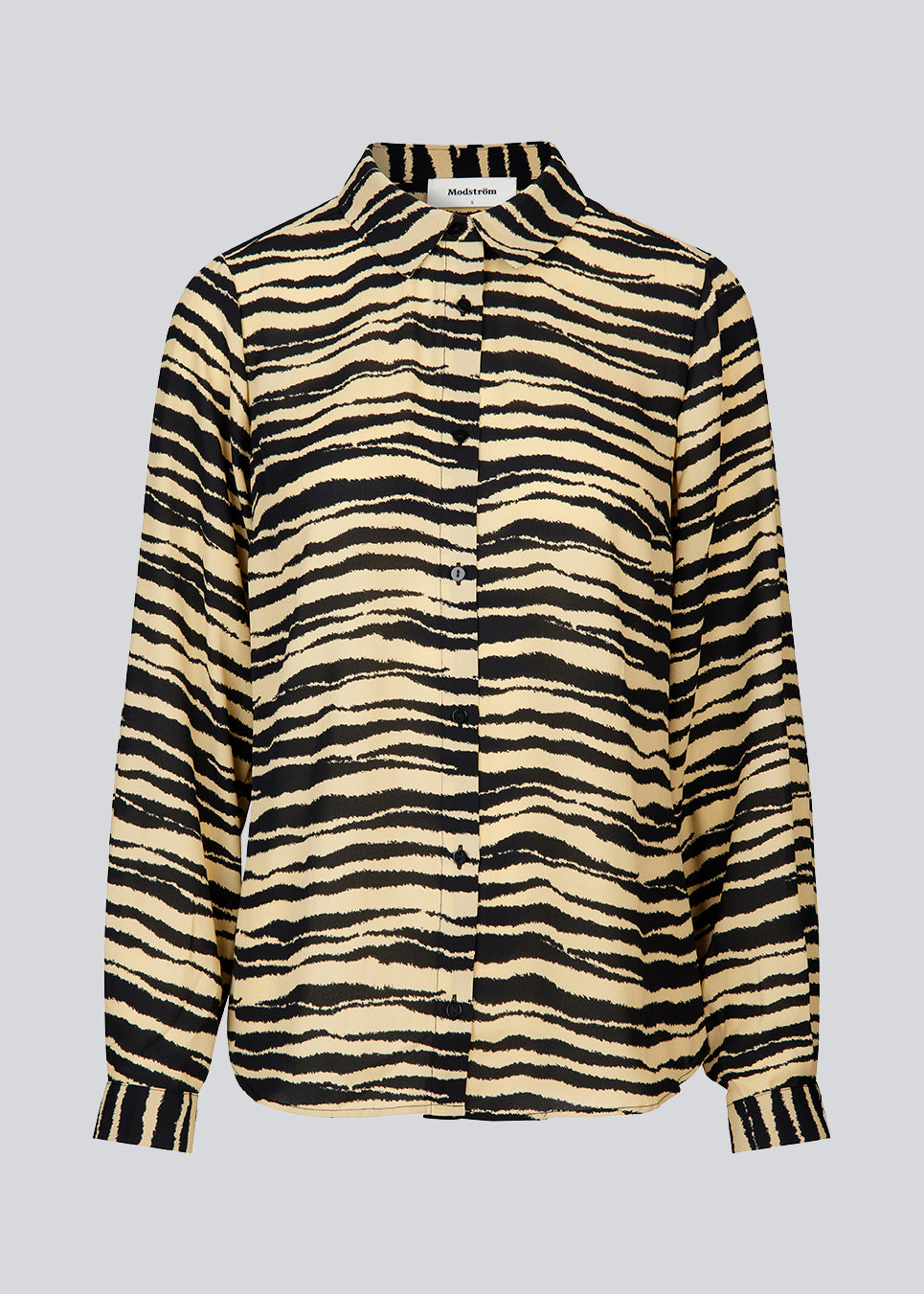 Shirt made from recycled materials. BeckyMD print shirt offers a relaxed fit with wide sleeves with cuff, shirt collar, and button closure in fro