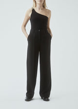 Comfortable, basic top in a soft cotton rib. Igor one shoulder top has a tight fit and asymmetrical strap, which makes the top perferct for a sporty look.
