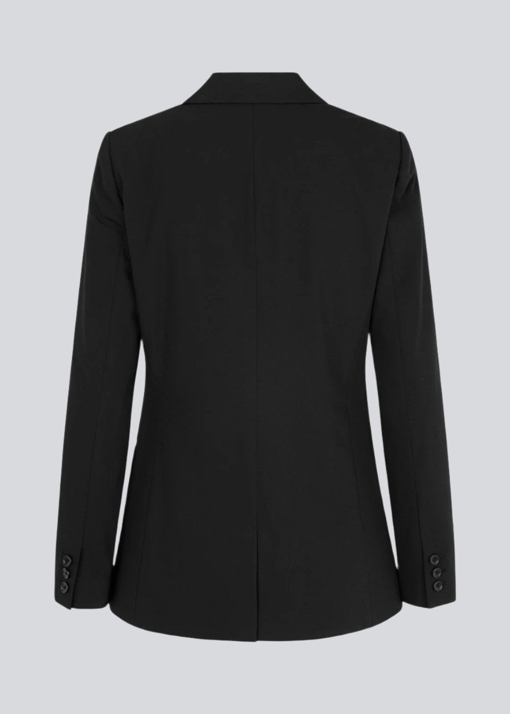 Classic fitted blazer. The Kendrick blazer is closed at the front with a single button and has front pockets. Kendrick Blazer in Black is a Modström Bestseller and a must-have black Blazer as a basic styles in your waredrobe.