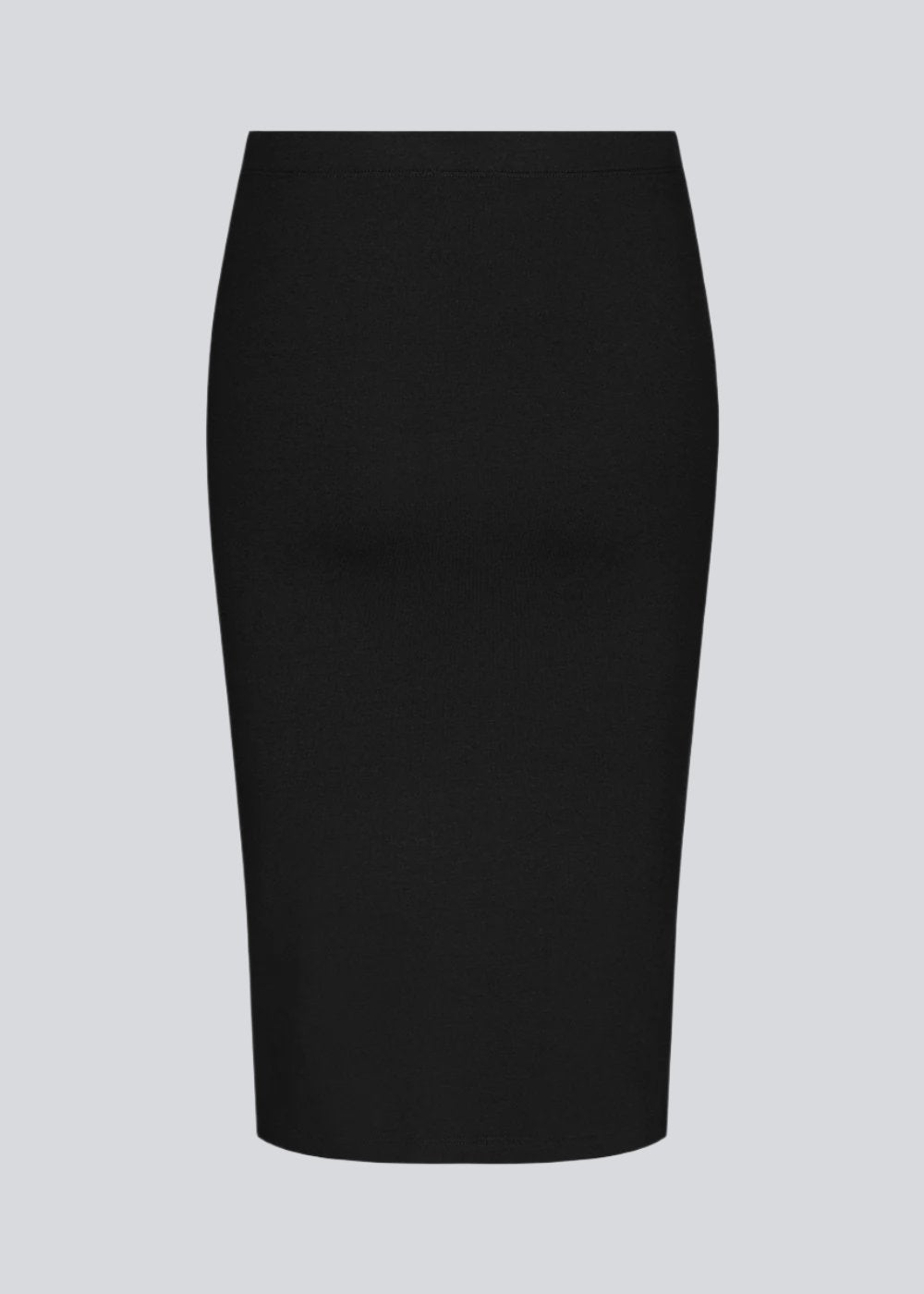 Nice, basic skirt in a midi lenght. Tutti x-long in Black has a tight fit and a Modström Bestseller.
