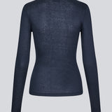 HarperMD LS top is a slim-fitting top with long sleeves and a round neck made from a thin, soft jersey.&nbsp;