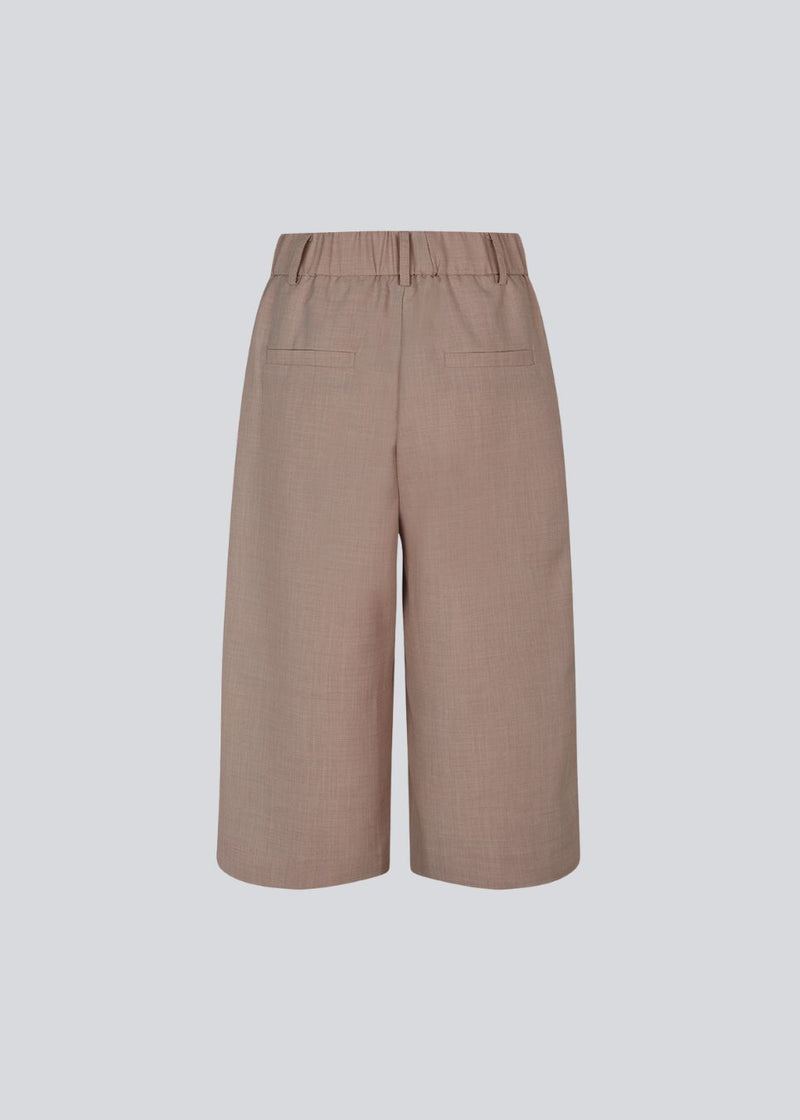 GaleMD 2 long shorts - Spring Dust