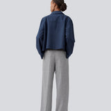 Simple jacket in navy with wide sleeves in a cotton mix. NalaniMD jacket has a loose fit, zipper closure and two front pockets.&nbsp;