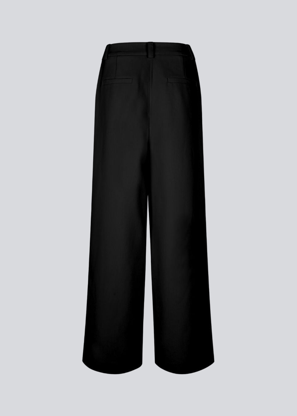 Suit pants in black with pleats in classic gale material. Galemd wide pants have wide legs and side pockets.&nbsp;