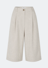 GaleMD linen and cotton shorts have a classic design. The shorts have knee-length, wide legs with press pleats for an elegant look.