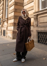 Warm beige balaclava in a nice wool mixture, which will be perfect for the cold days. KarnisMD balaclava is knitted and has strings.