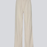 Light and comfortable pants. The AgneteMD Pants feature side pockets, loose legs, and an elastic waistband. These stylish pants combine comfort with a modern, relaxed look.