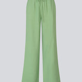 Light and comfortable pants in a soft fabric. The AidaMD Pants feature wide legs, side pockets, and an adjustable drawstring waist. A relaxed and modern choice that combines comfort with stylish design.