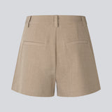 Tailored shorts. The AlayaMD Shorts feature classic details such as belt loops and a button-and-zip fly closure. A stylish and modern choice that combines classic design with summer-ready comfort.