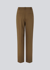 Pants in the color breen with wide legs and a medium waist. AnkerMD pants have creases, button and zip fly, side pockets, and paspel back pockets.  The model is 177 cm and wears a size S/36. Style the pants with a matching blazer in the same color: AnkerMD blazer.