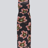 Elegant, fitted maxi dress in lightweight, sheer mesh with draped detailing. The BenjaMD Print Dress is designed in a graphic floral print for a modern and eye-catching look - perfect for occasions where you want to stand out in style and fashion.