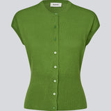 Feminine sleeveless cardigan in lightweight, luxurious knit. The Bernadette MD Vest features elegant ribbed trims, a stylish button closure, and a round neckline, with a tailored fit and an extra-wide ribbed waistband. Made from soft, 100% organic cotton – a timeless wardrobe must-have.