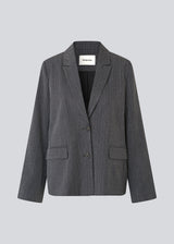 Classic blazer with elegant pinstripes. The BirnaMD Blazer has a timeless and sleek look, featuring details such as a notched collar, side pockets, and button closure - a modern and polished wardrobe must-have.