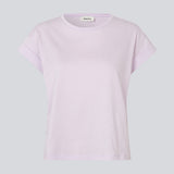 T-shirt in organic cotton with a slightly cropped length. BrazilMD short t-shirt has a rounder neck and rolled up sleeves.&nbsp;