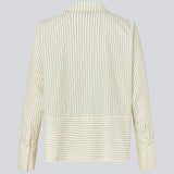 Elegant and timeless shirt in a light, exclusive quality with fine stripes. BrodieMD Shirt is designed with a classic collar, long sleeves and a concealed button closure for a clean, sophisticated look. A versatile wardrobe essential, perfect for both work and effortless everyday styling.
 