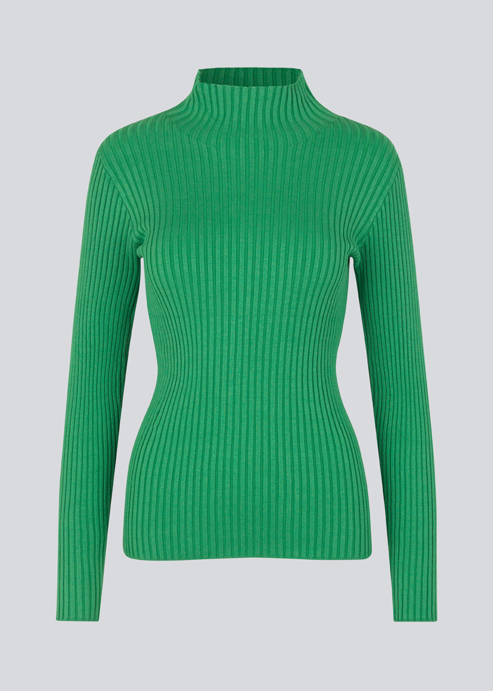 Slim fitted long sleeved top in green in a stretchy rib knit with a high neck. Made from more responsible materials.  The model is 177 cm and wears a size S/36.